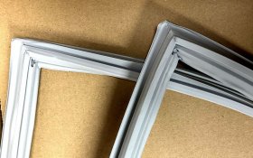 Freezer Door Seal - 12131000031261 Door Gasket Assembly Of Freezer [Midea]