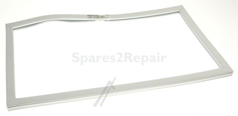 Liebherr Magnetic Door Seal - 710916700 Magnetic Door Seal White Icts 2211-20 With Mounting Material